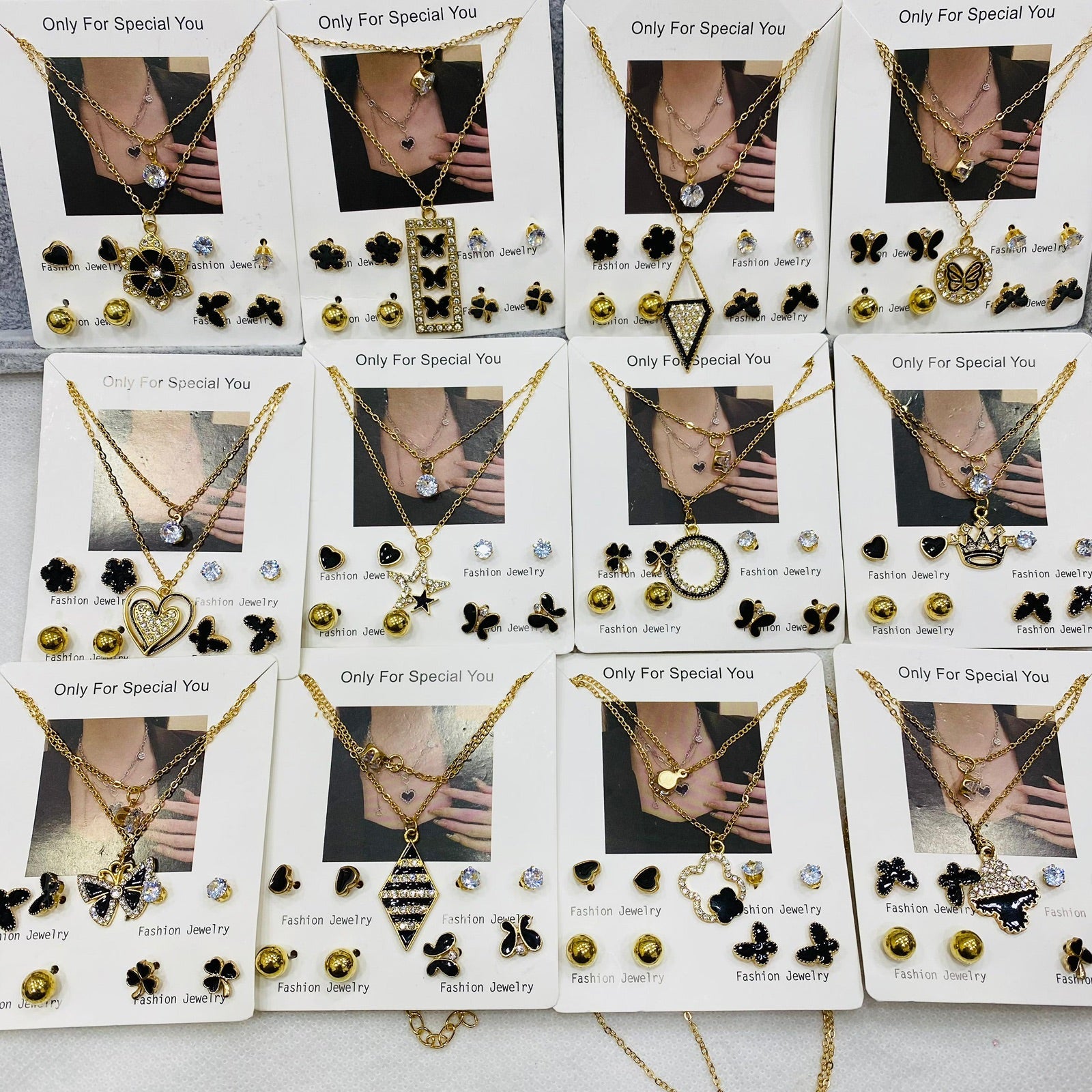 Necklace set